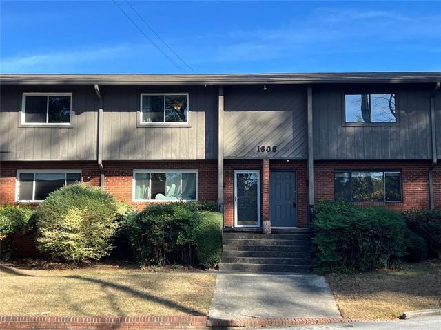 $295,000 | 1608 Briarcliff Road Northeast, Unit 4 | Briarcrest Townhomes