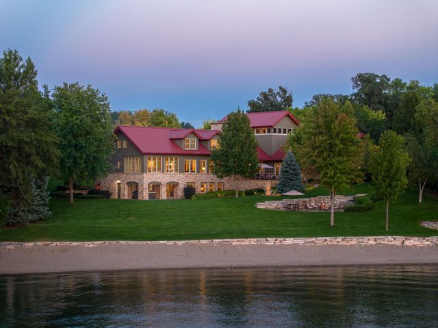 $3,875,000 | 19752 Halwood Road | Glenwood Township - Pope County