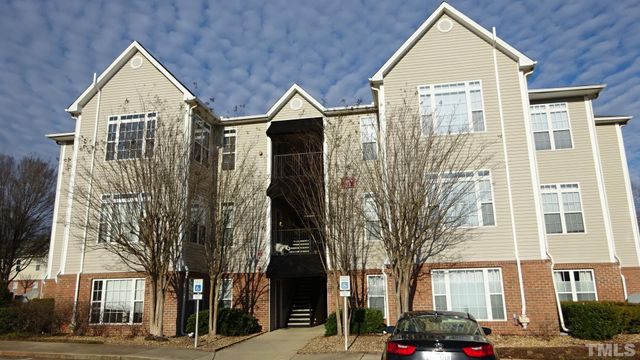 The Townes At Brier Creek Crossings Durham, NC Homes for Sale - The Townes  At Brier Creek Crossings Durham Real Estate | Compass