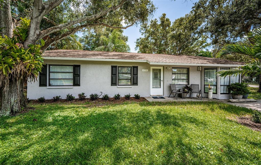 Wonderful 3 BR, 2 BA Single Family Home in Largo!