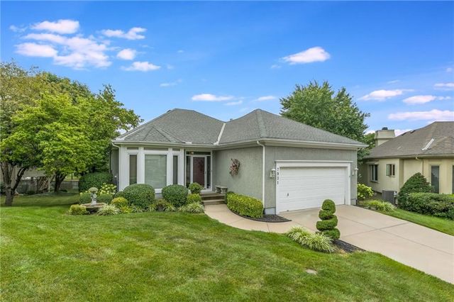 $445,000 | 7931 West 118th Place | Shawnee Mission