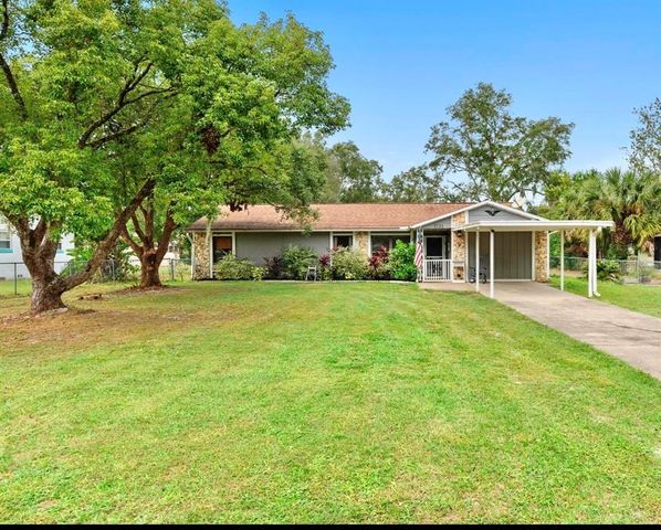 $319,900 | 1721 Old Daytona Road | Deland Highlands