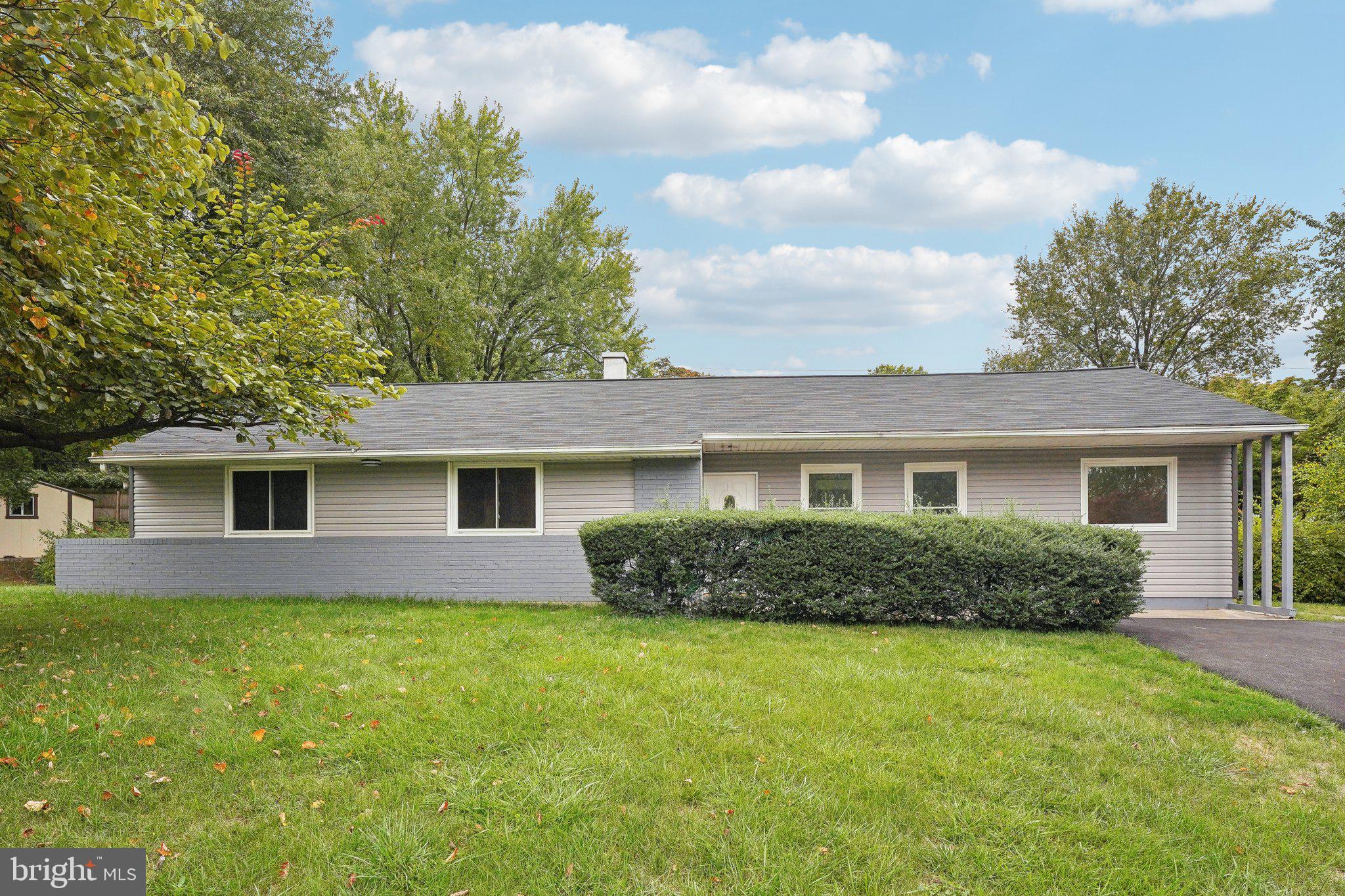 front view of house with a yard