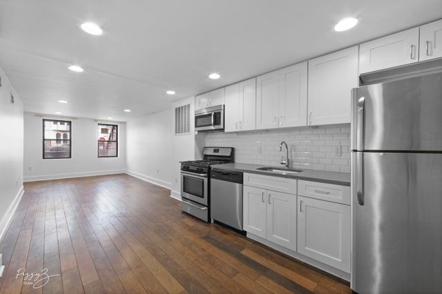 $2,995 | 1438 Bushwick Avenue, Unit GARDEN | Bushwick