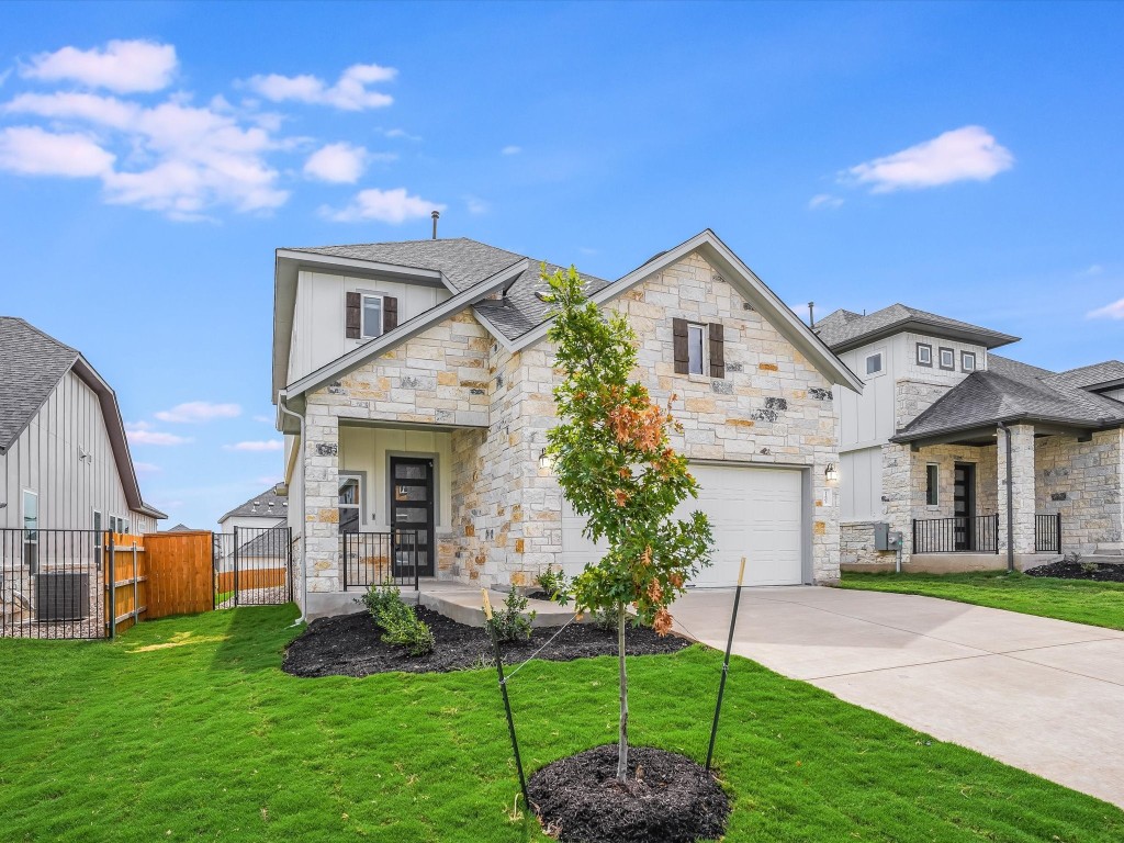 Beautiful house with excellent curb appeal