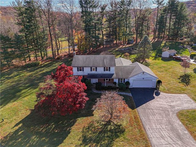 $459,900 | 1776 High Ridge Road | Salisbury Township - Lehigh County