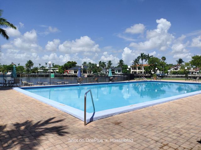 $1,750 | 701 Three Islands Boulevard, Unit 206 | Three Islands