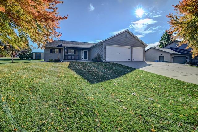 $479,900 | 6710 Windsor Ridge Lane | Windsor