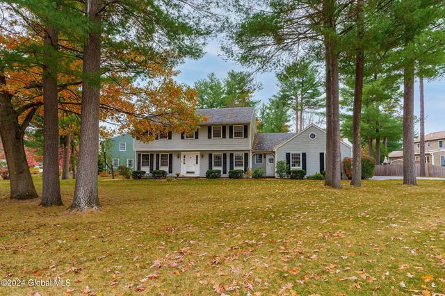 $499,900 | 657 Salvia Lane | Guilderland