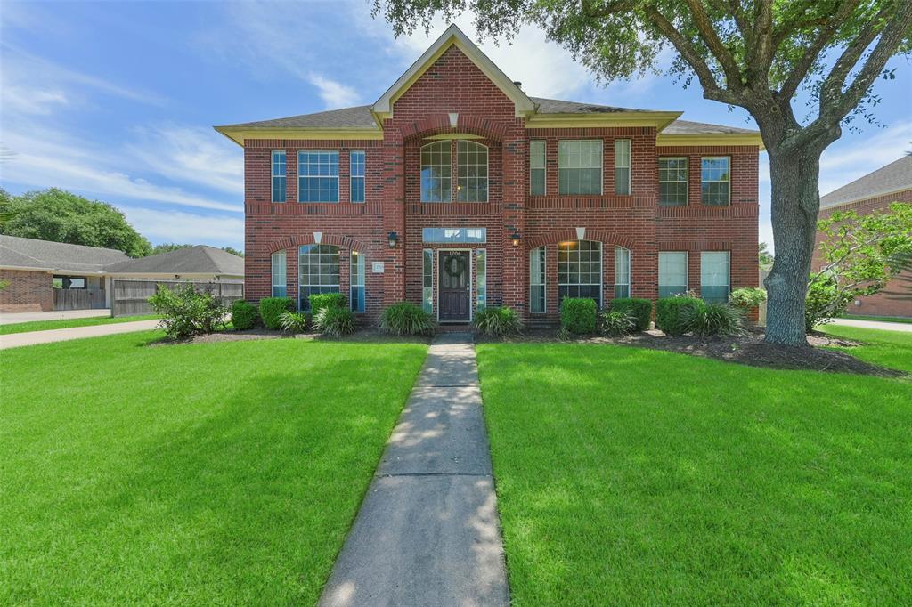 Welcome to 1706 Sunmeadow Drive in the Boca Raton community on the far south side of Friendswood! This two-story traditional red brick home that was constructed in 1993 offers an impressive 3,391 square feet of living space plus a backyard pool!