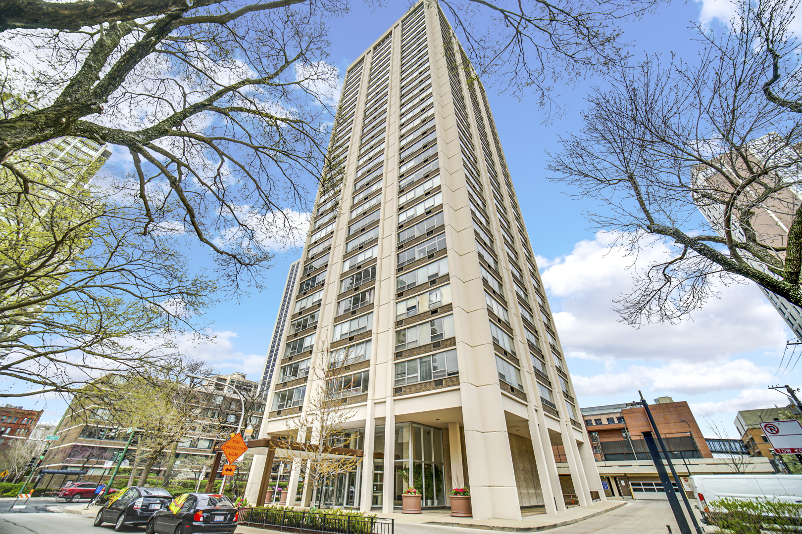 70 West Burton Place Unit 1707F Chicago IL 60610 Compass