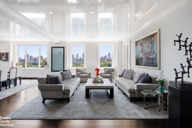 $17,950,000 | 262 Central Park West, Unit 10E | Upper West Side