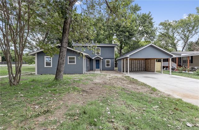 $299,900 | 1518 Hooper Street | Bryan