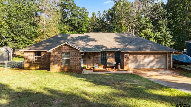 $227,500 | 19125 Hillside Drive