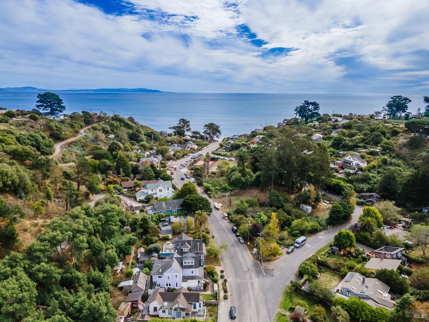 an aerial view of multiple house