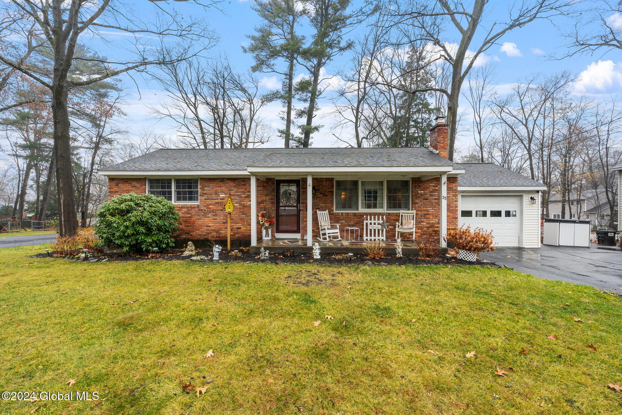 1-web-or-mls-35-saratoga-dr