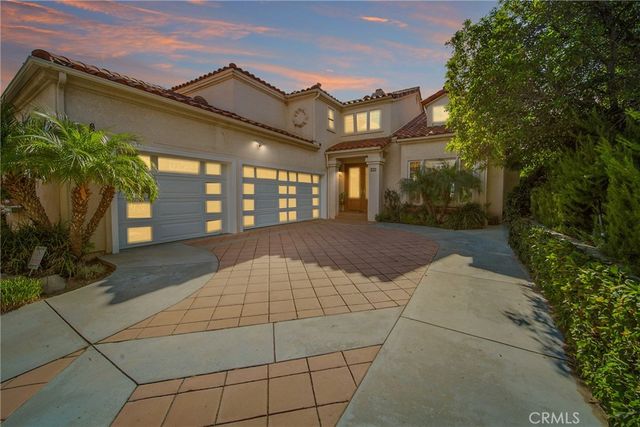 $2,759,000 | 3828 Sky View Lane | Crescenta Highlands