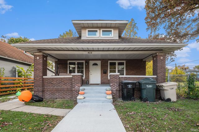 $164,900 | 822 East Indiana Avenue | Oak Park