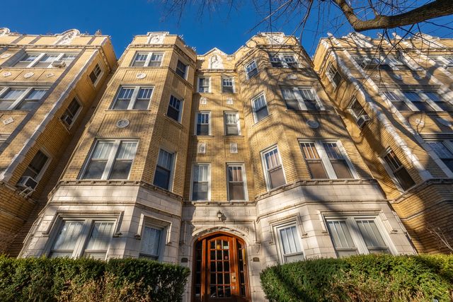 $1,600 | 818 Washington Boulevard, Unit 3 | Oak Park