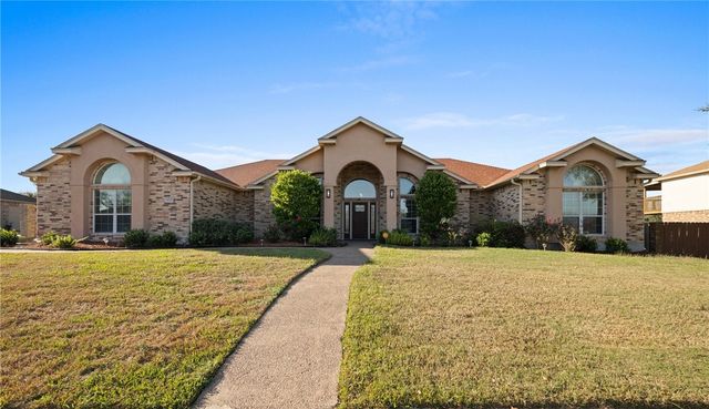 $510,000 | 4525 Wood River Drive | Calallen