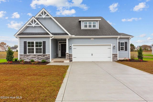 $398,900 | 2863 Tucker Hill Drive | Grimesland Township - Pitt County