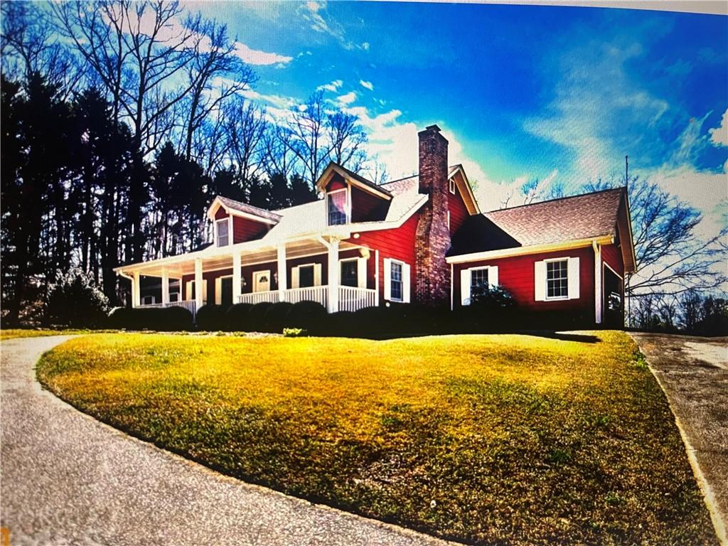 a front view of house with yard