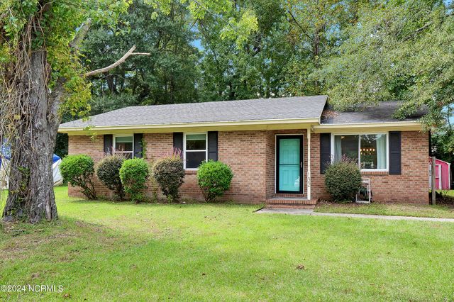 $279,900 | 132 Meadowood Drive | Murraysville