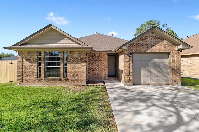 $215,000 | 5601 Chisholm Trail | Dickinson