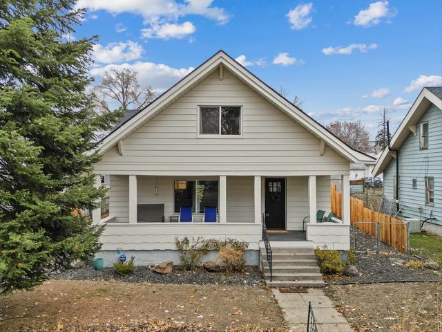 $415,000 | 1907 East Providence Avenue | Bemiss