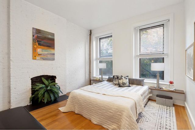 $499,000 | 404 West 48th Street, Unit 2D | Hell's Kitchen