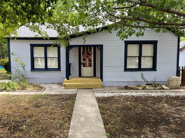 $1,300 | 303 Alva Street | Thrall