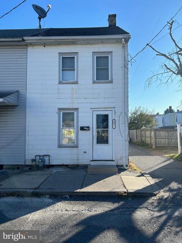 $1,450 | 356 North Prune Street | Lebanon