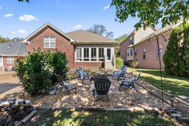 $589,900 | 421 Wellington Square | Donelson-Hermitage-Old Hickory