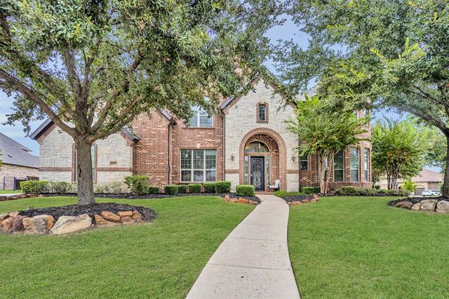 $1,800,000 | 1008 Brahms | North Colleyville