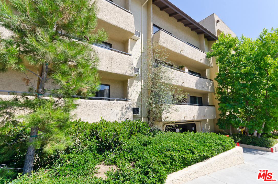 a view of a building front of house