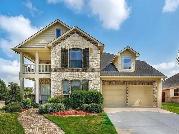 $609,000 | 2601 Featherstone Drive | Little Elm