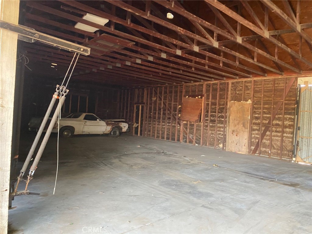 Garage/Storage Building