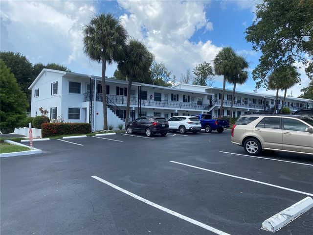 $1,800 | 14531 Walsingham Road, Unit 225 | Largo