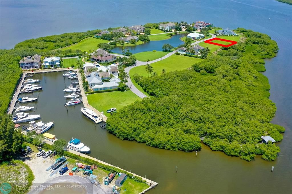 Beautiful riverfront lot + 65' marina slip