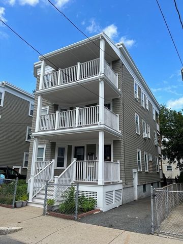 $2,600 | 20 Stellman Road, Unit 2 | Roslindale