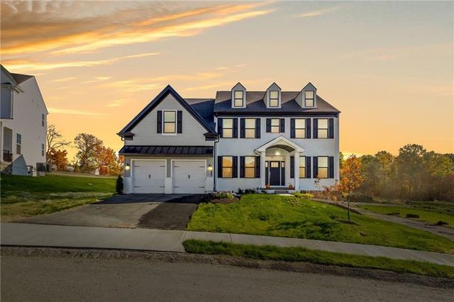 $869,900 | 214 Creekside Drive | Allegheny-West