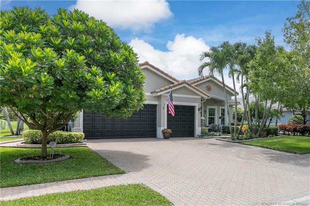 $825,000 | 2640 Southwest Bear Paw Trail | Palm City