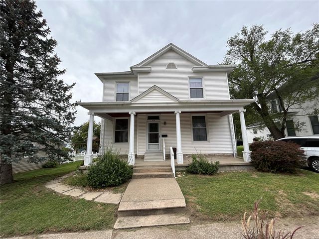 $124,900 | 414 West Caldwell Street | Paris