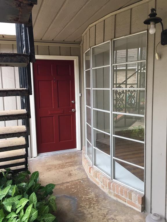 a view of front door