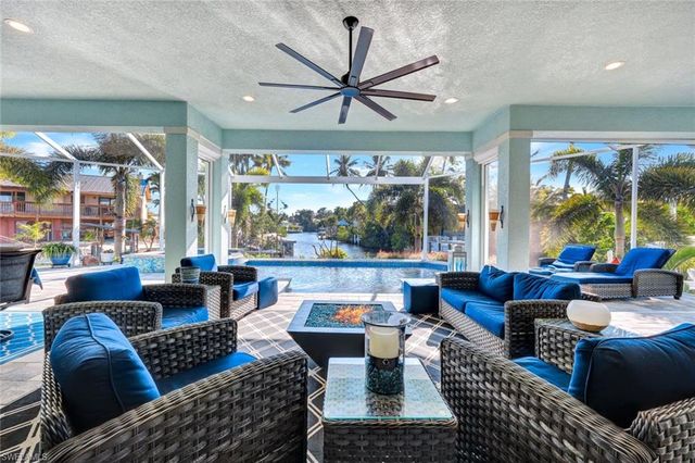 $4,200,000 | 2654 Shoreview Drive | East Naples