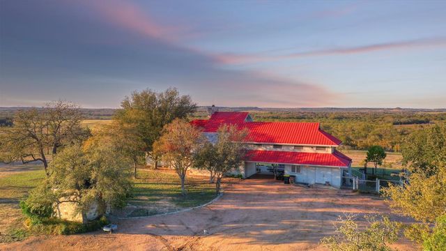 $4,400,000 | 989 Mesa Road