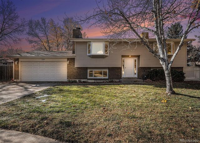 $599,000 | 8489 West Rice Place | Southwest Denver