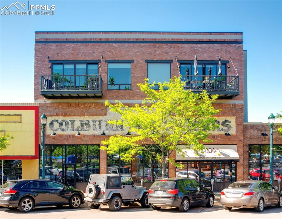 The Bijou Lofts in the Historic Colburn Motors