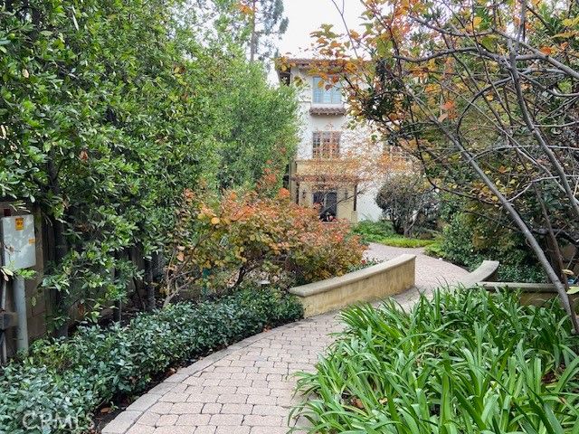 $1,088,000 | 2454 Oswego Street, Unit 103 | Southeast Pasadena