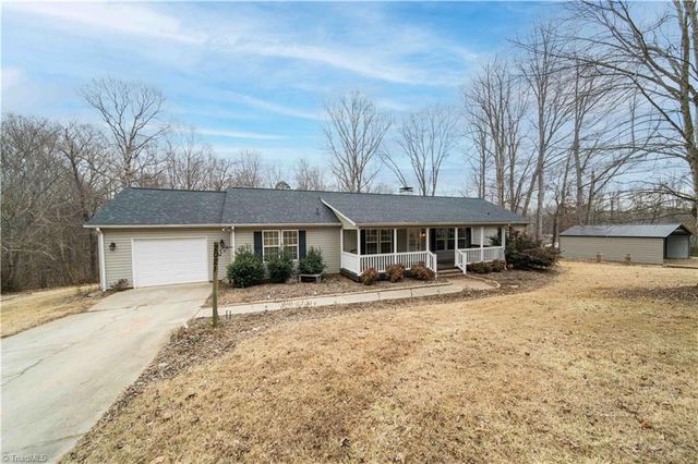 $325,000 | 2021 Joes Drive | North Liberty Township - Yadkin County